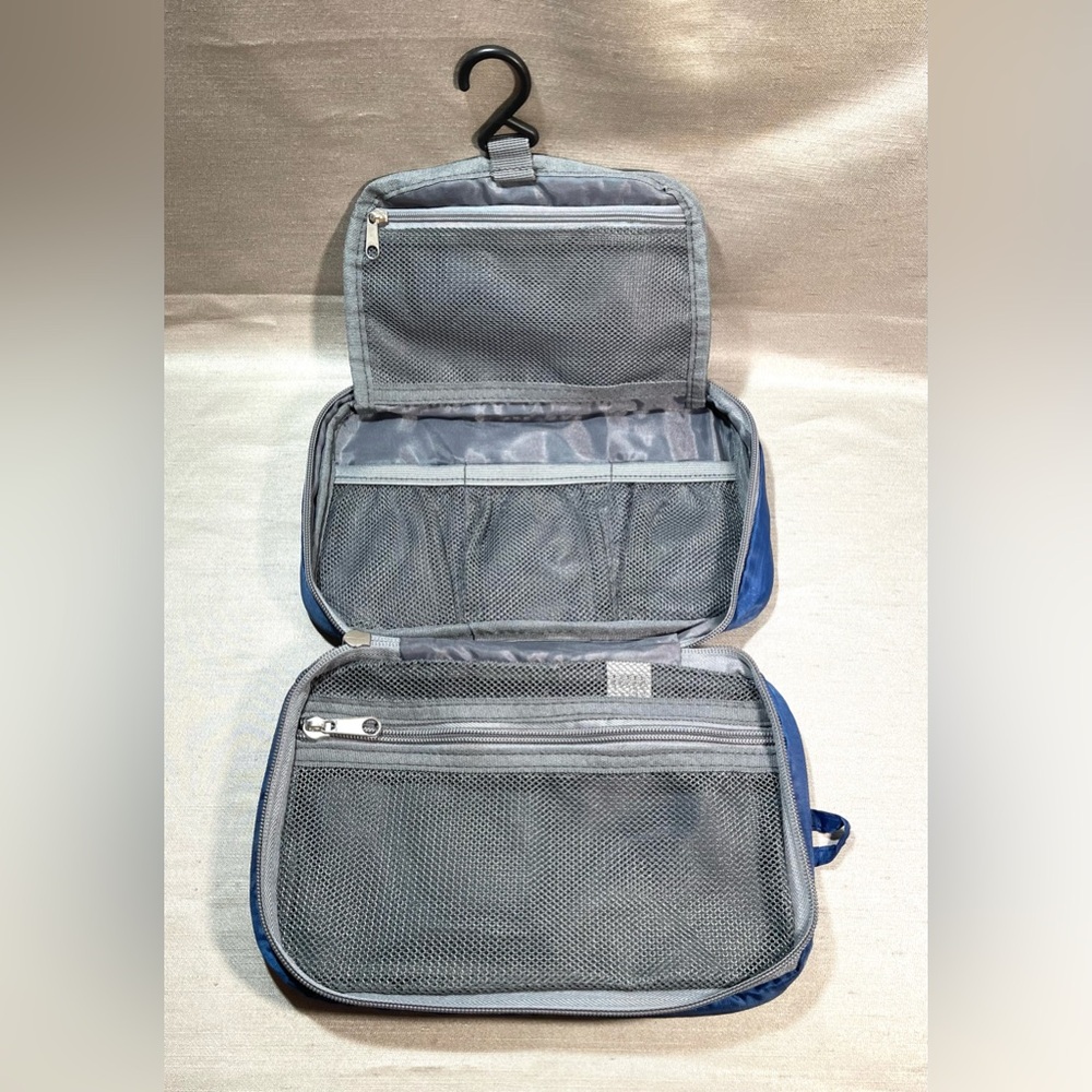 Travelon Toiletry Bag